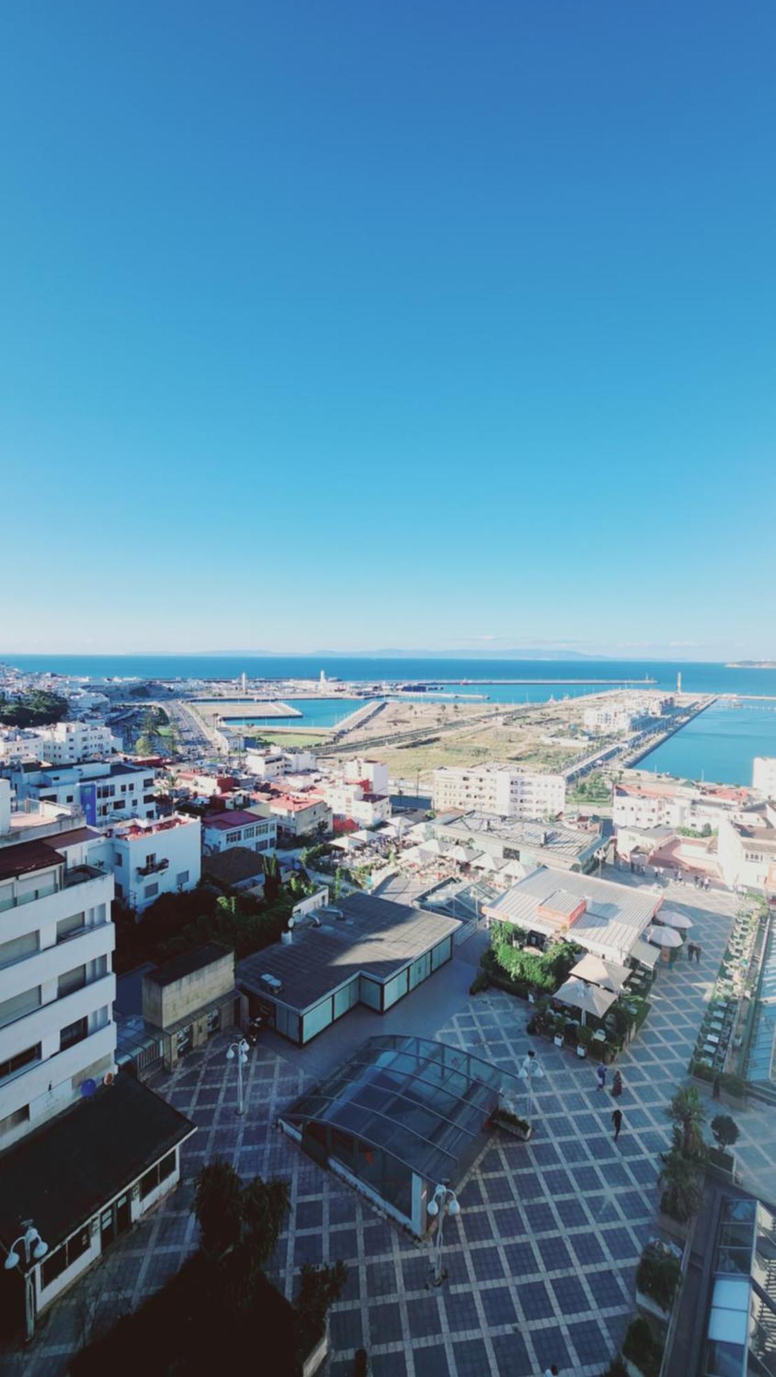 Magnifique Penthouse 160M2 Terrasse 90M2 Vue Mer Танжер Екстериор снимка