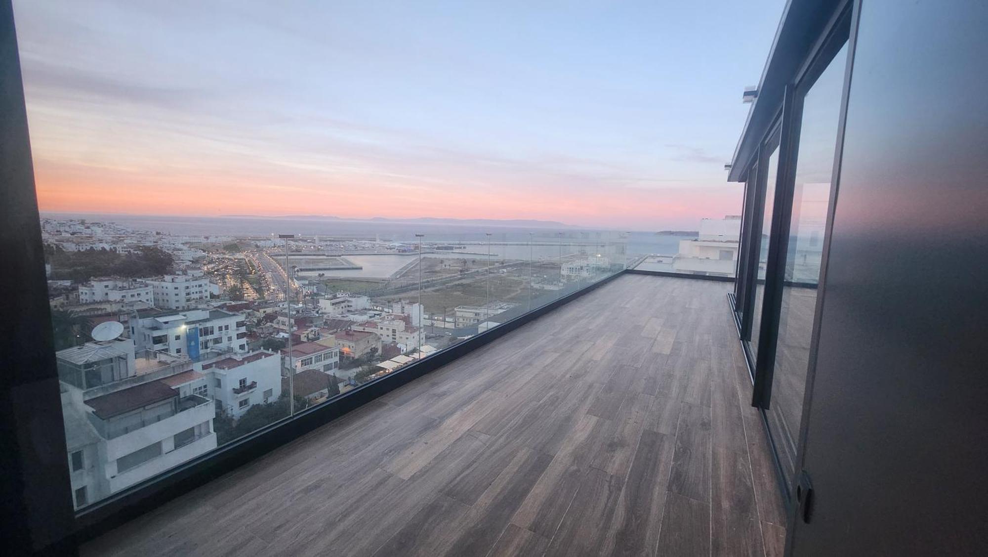 Magnifique Penthouse 160M2 Terrasse 90M2 Vue Mer Танжер Екстериор снимка