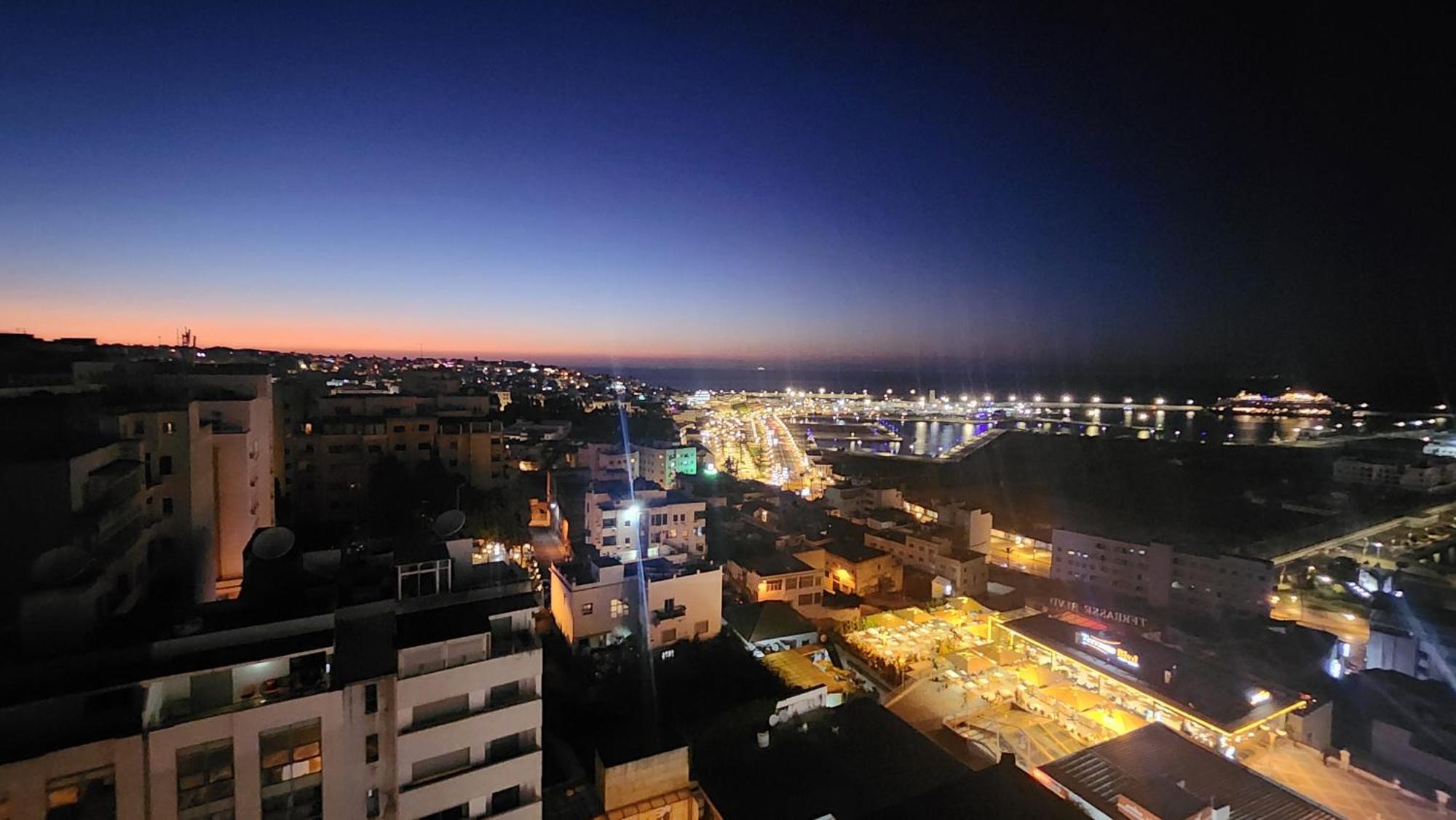 Magnifique Penthouse 160M2 Terrasse 90M2 Vue Mer Танжер Екстериор снимка