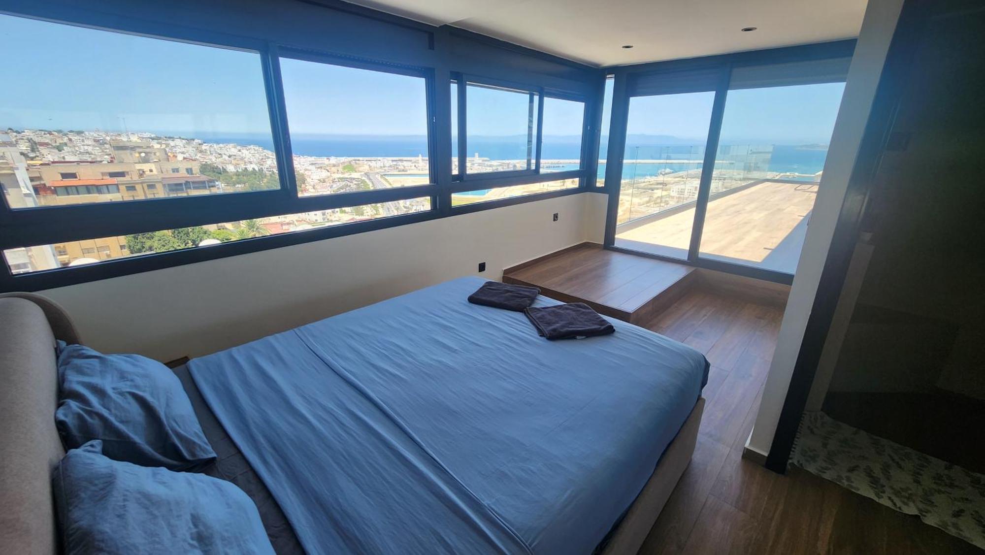 Magnifique Penthouse 160M2 Terrasse 90M2 Vue Mer Танжер Екстериор снимка